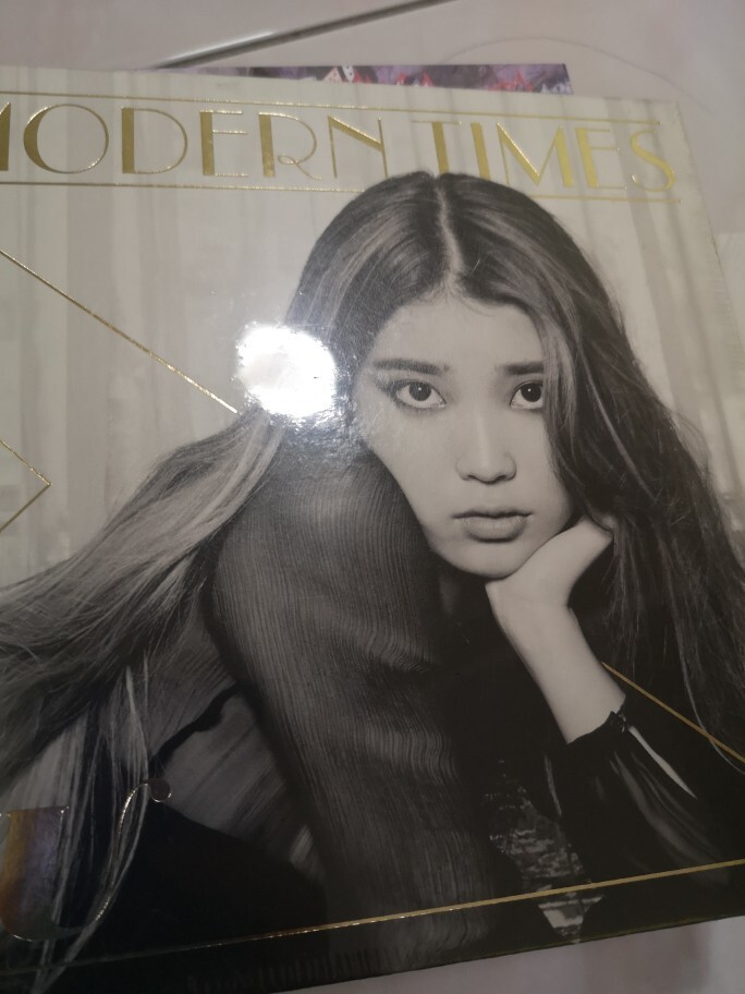 激レア】IU MODERN TIMES 2013 アイユ아이유 minnade-ganbaro.jp