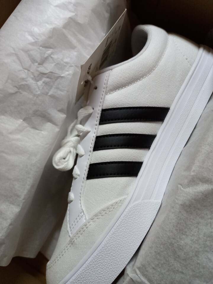 adidas aw3889