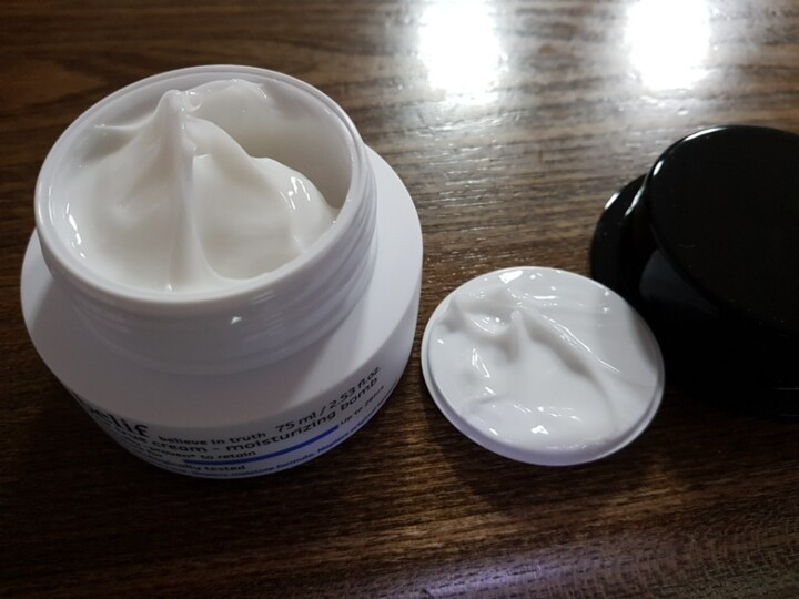 belif moisturizing bomb 75ml