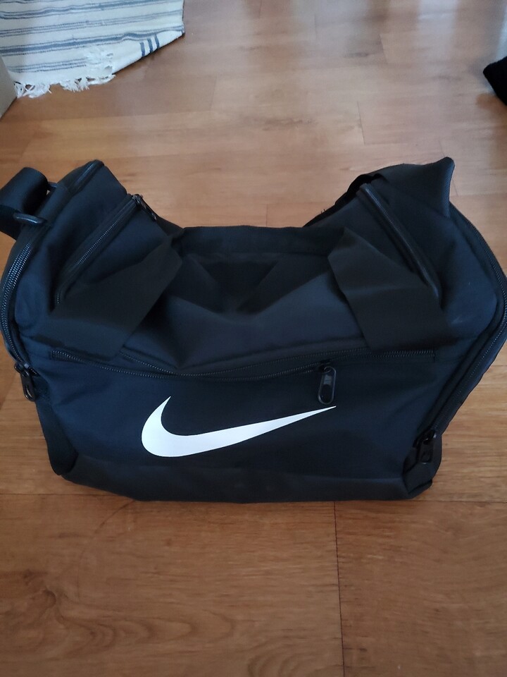 nike equipment bag