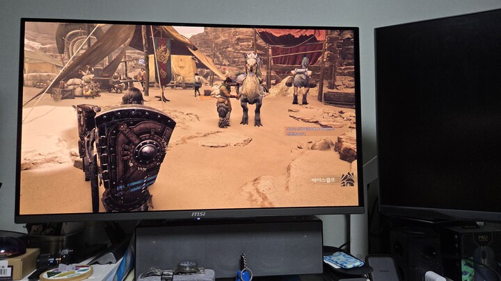 최근에 출시된 MSI MPG 321URX QD-OLED는 4K ...