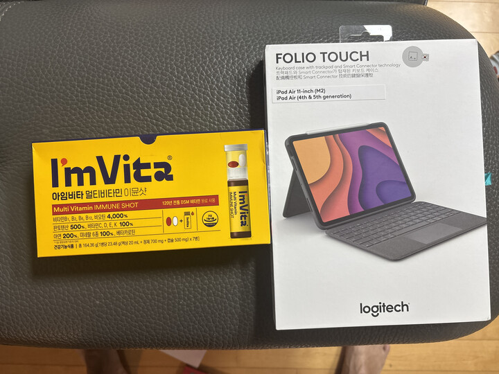 iPad Air4、 Apple Pencil(第2世代)、FolioTouch logicool folio touch