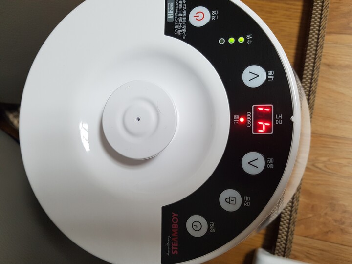 배송을  오늘받을거라는  생각은  못...