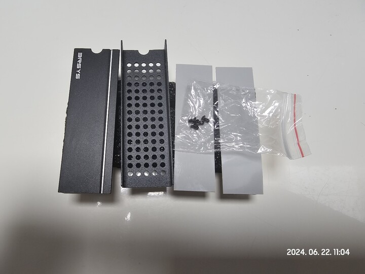 제 m.2는 그래픽카드 3060ti 바로 뒤에 ...