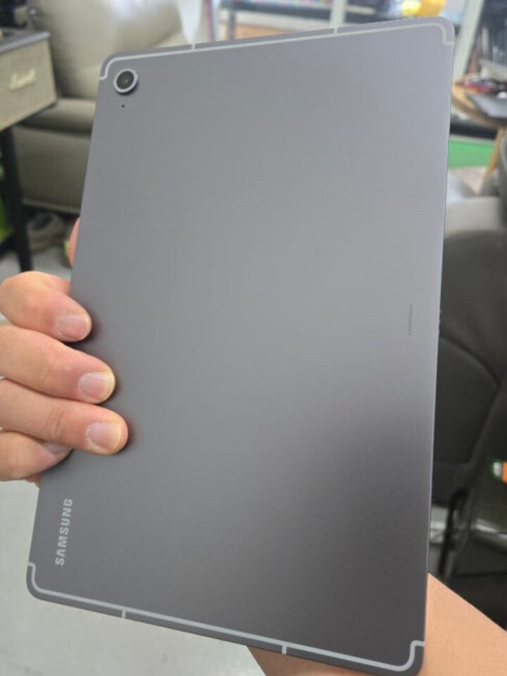 갤럭시탭 S10 FE 구매해서 며칠 써봤는...