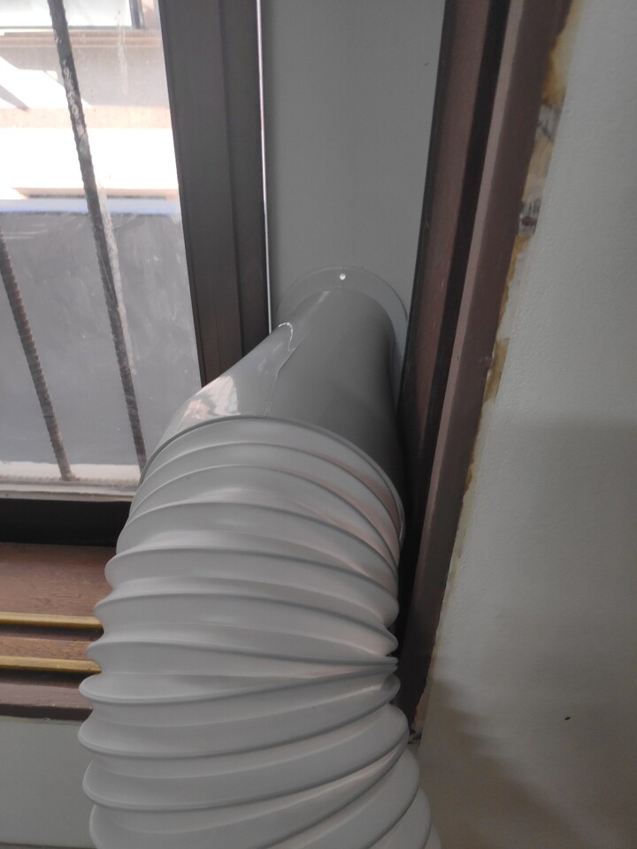 이동식에어컨은 처음 써봤는데 공기...