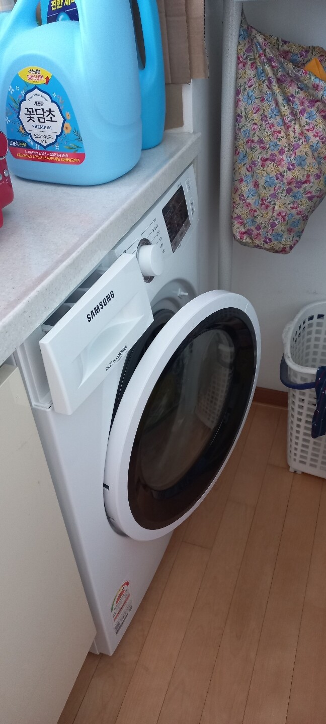 17년쓴 삼성8kg드럼세탁기 고장으로9kg...