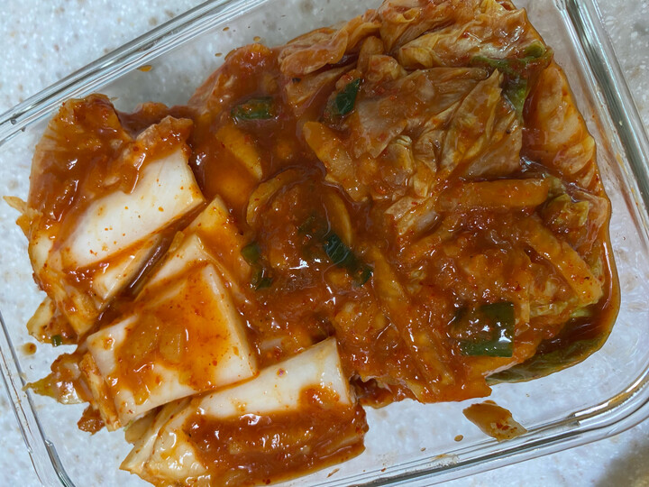 김치는 젓갈맛으로 먹는집이라 일부...
