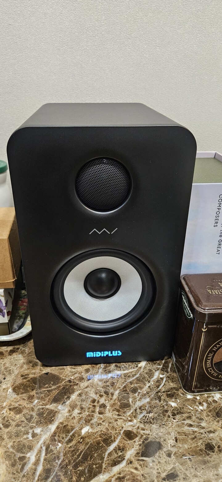 MIDIPLUS mi5 II 5.25インチ 黒 MIDIPLUS mi5 II 5.25インチ 黒 Midiplus MI5 II V2
