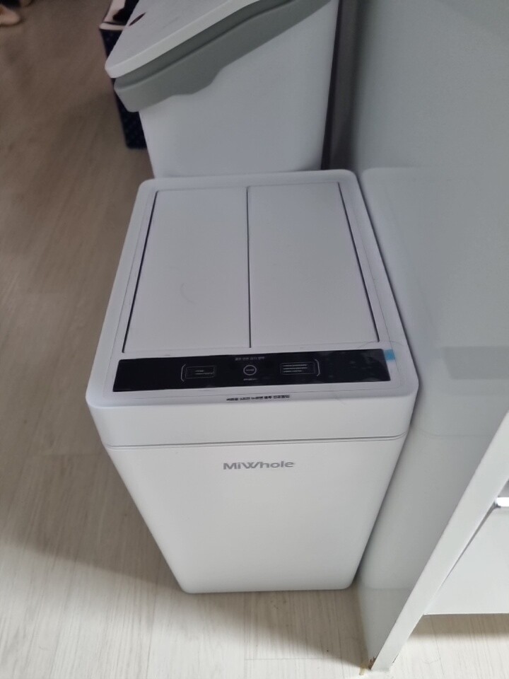 업체 사정으로 늦게 도착되었으나 작...