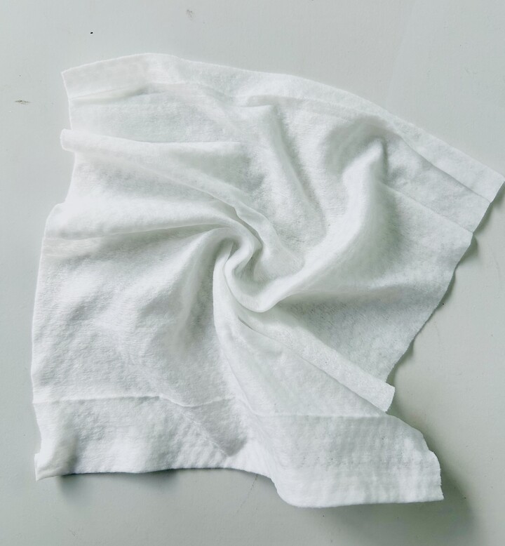 원래쓰고있던 물티슈를 다 써서 디자...