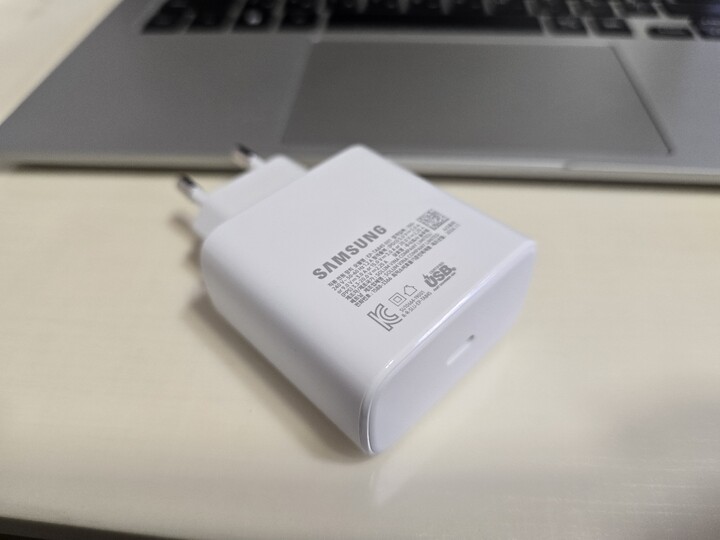 아이가 고등학교 입학하면서 전에 사...