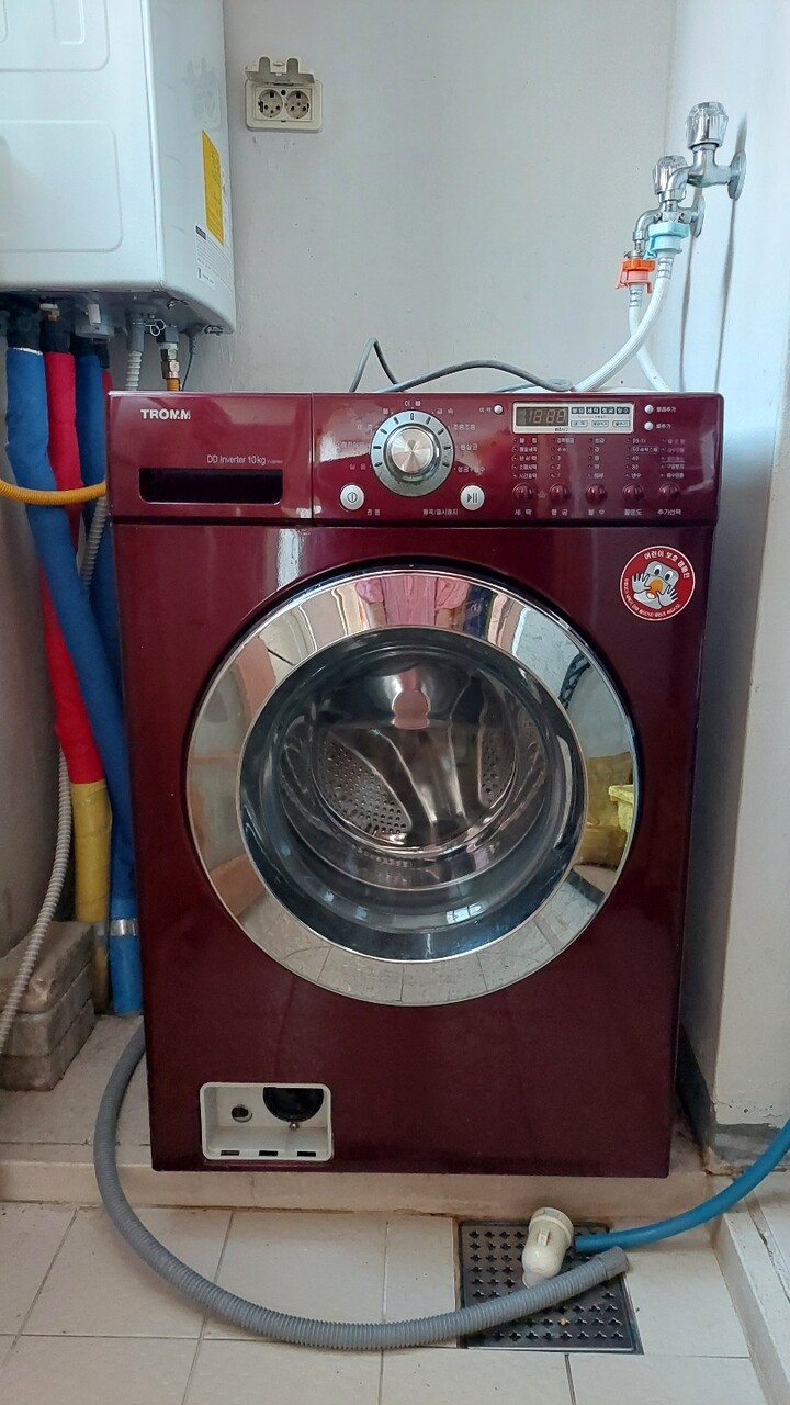 새로 구입한 12kg세탁기입니다.세탁기 ...